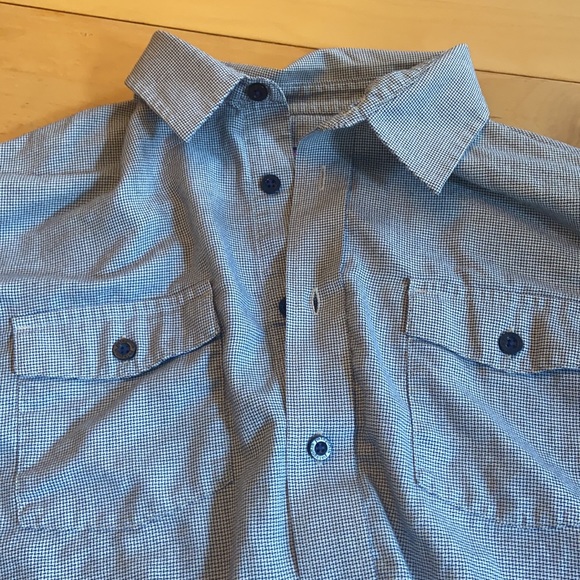 Patagonia Large Button Up Shirt - Picture 4 of 4